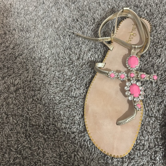 Lilly Pulitzer sandal - Picture 2 of 8